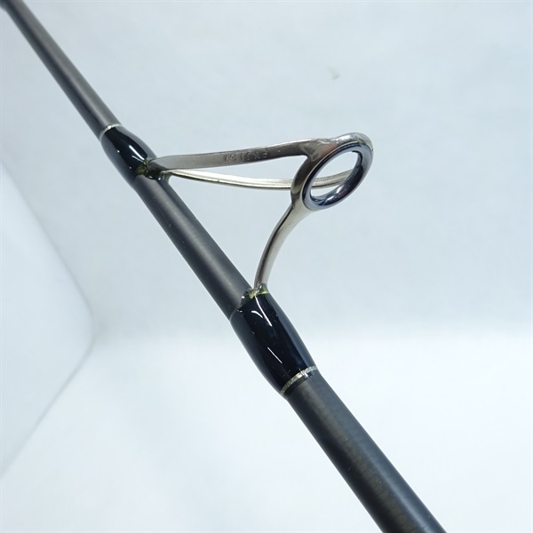 ０６ライカルＲＥ－８３２Ｅ